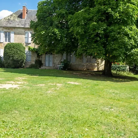 à Avec Vue Sur Jardin *